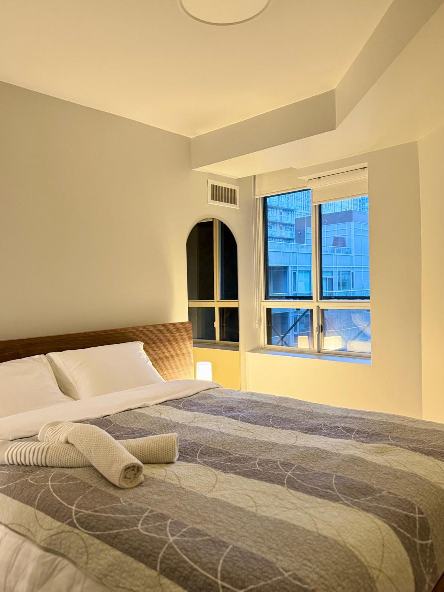 Boutique Suite Of Downtown Toronto Extérieur photo